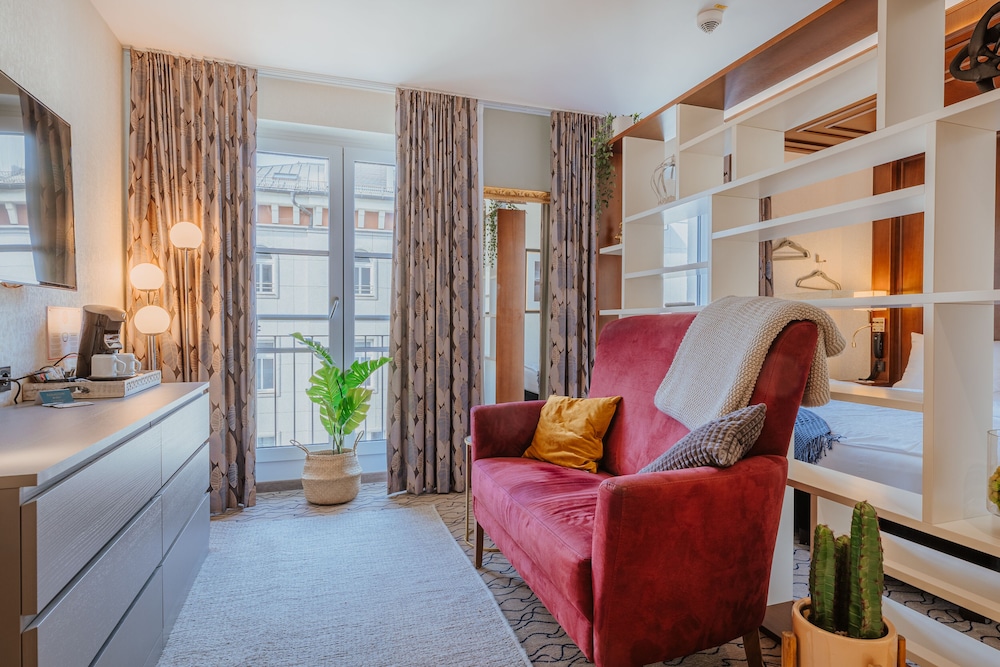 KING's HOTEL CityStay 62/84