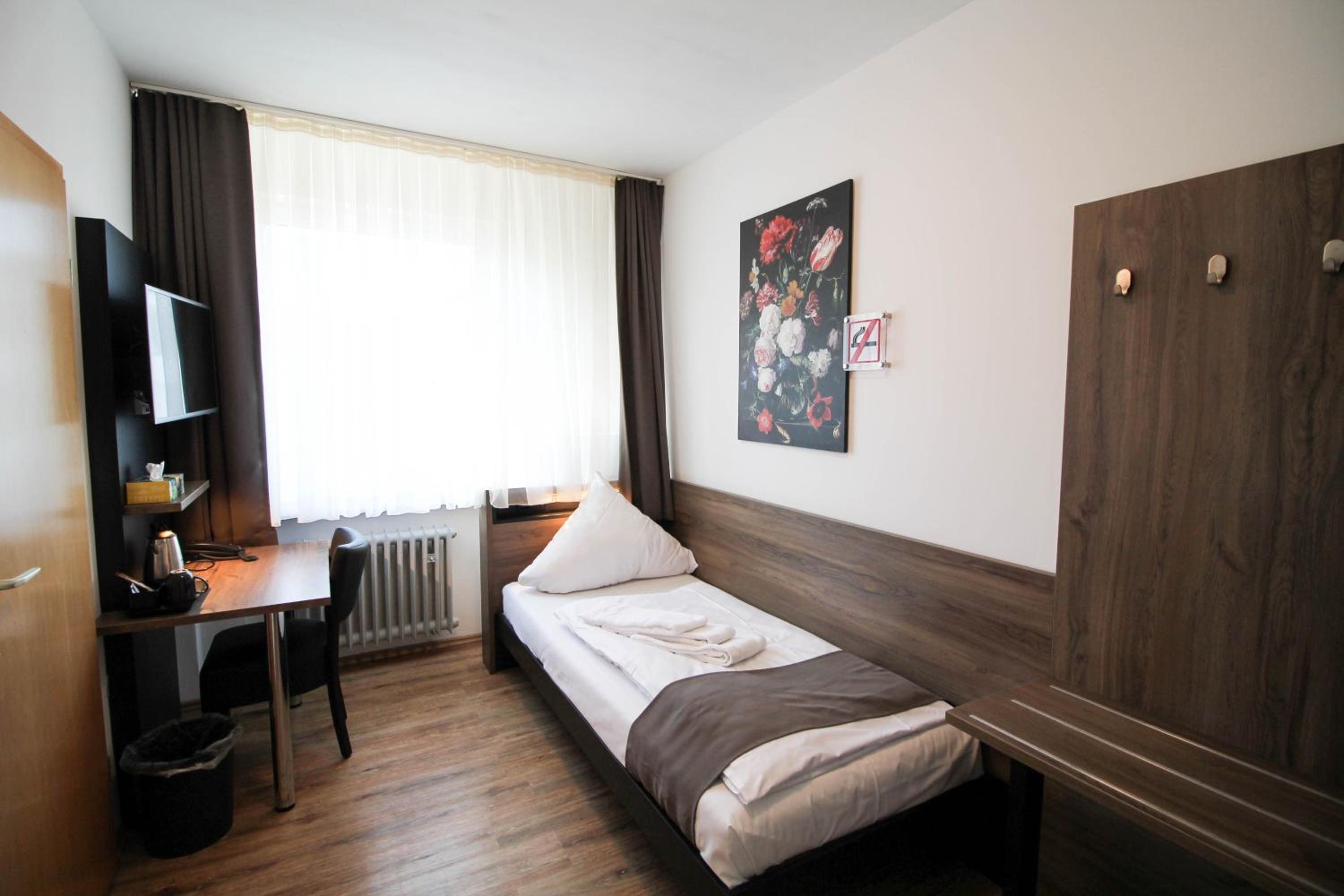 Center Hotel Essen 18/60