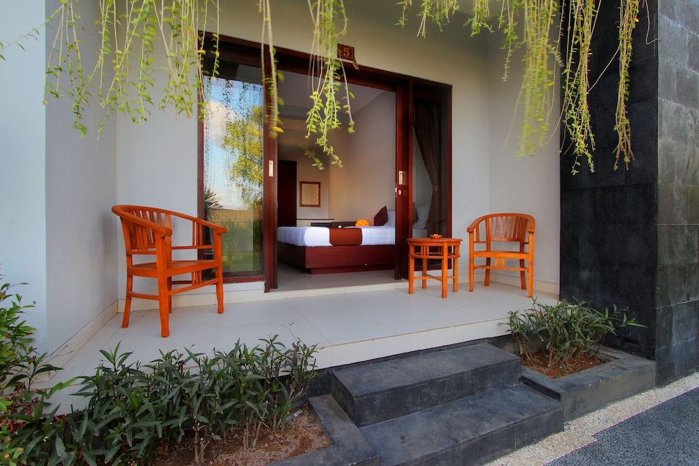 Sri Kandi Inn 7/33