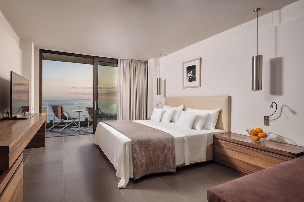 Bungalow, King Bed, Sea Front, Sea View, Sofa