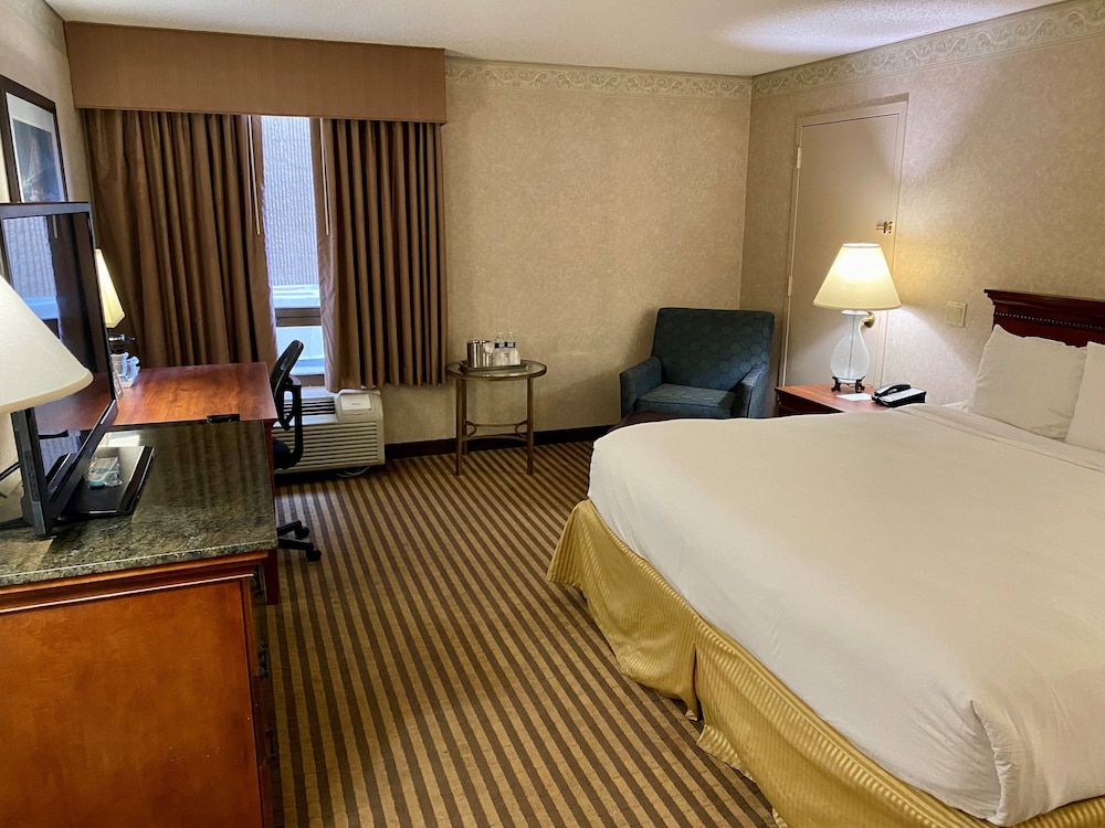 Radisson Hotel Philadelphia Northeast 16/79