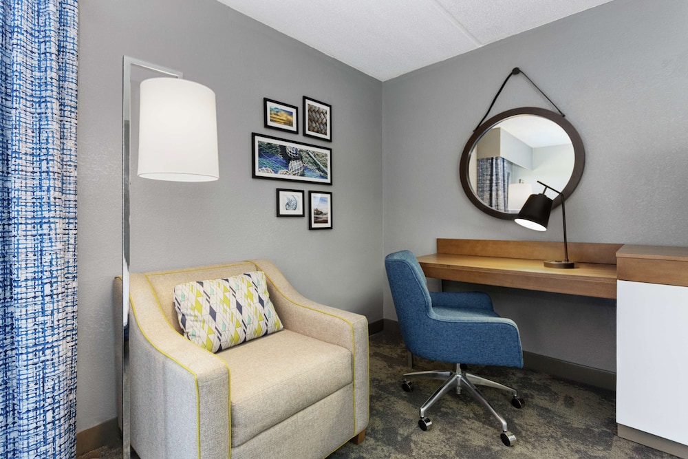 Hampton Inn Amelia Island Fernandina Beach 30/32