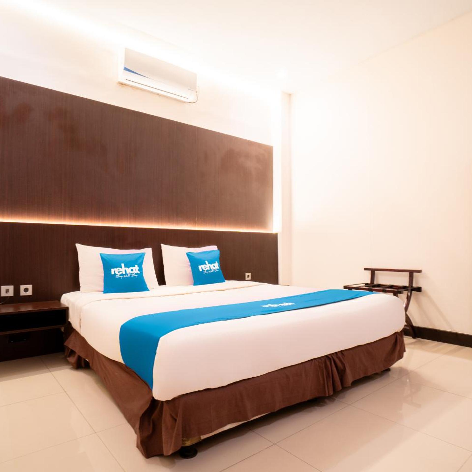 Rehat at Hotel 10 Buah Batu 26/50