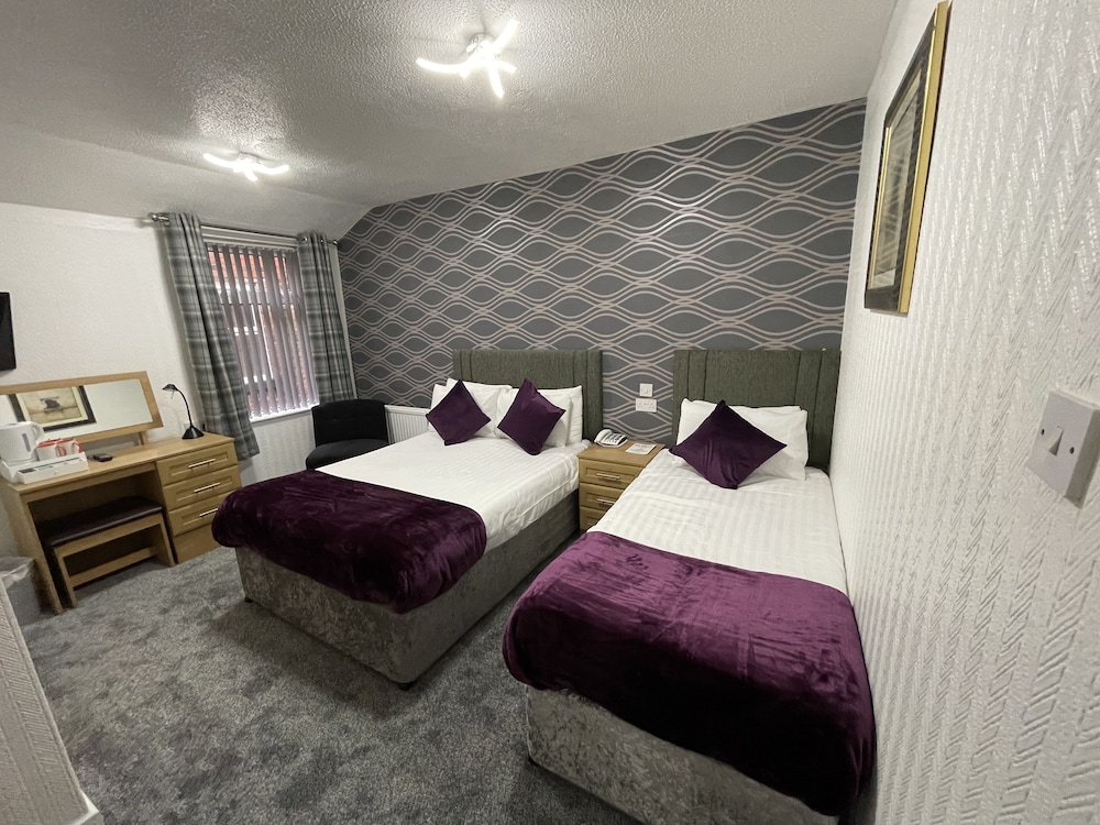 Ruskin Hotel 10/65