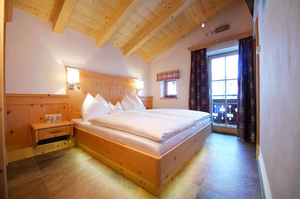 Alpine Premium Chalet Wallegg-Lodge 3/16