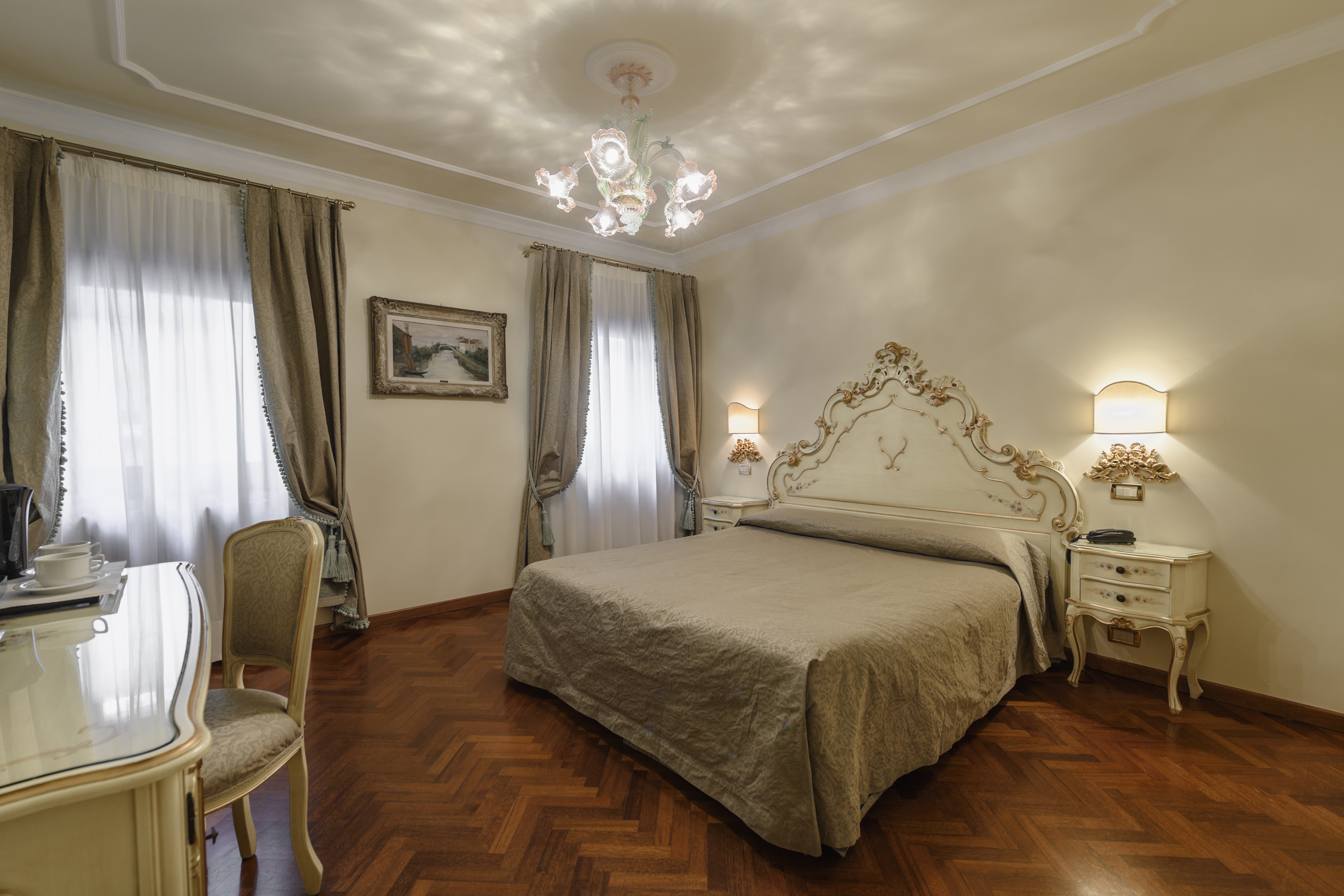 Room at Locanda Al Leon, VENICE