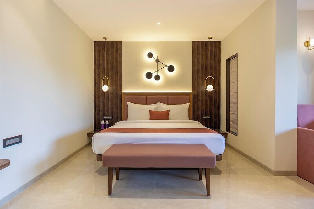 Bella Vista Resort 18/68