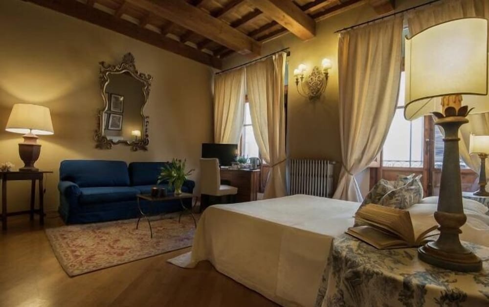 Capri Moon Guest House 11/50
