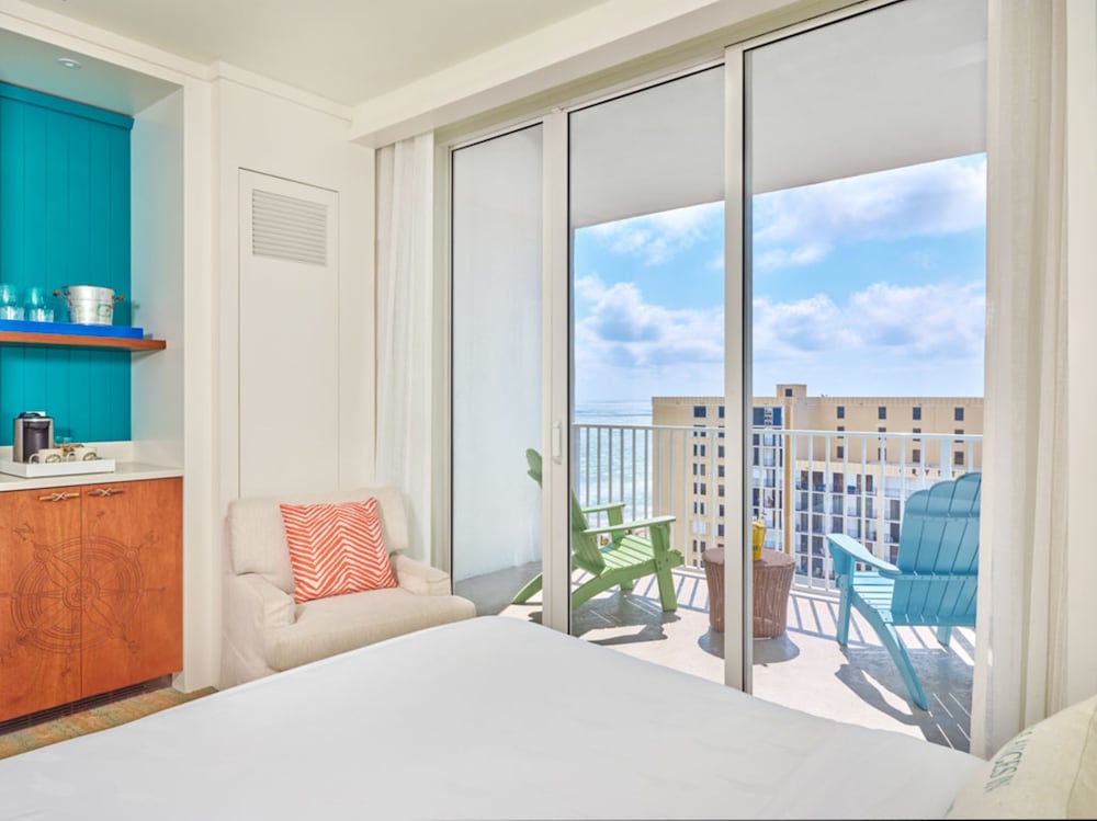 Margaritaville Hollywood Beach Resort 16/68