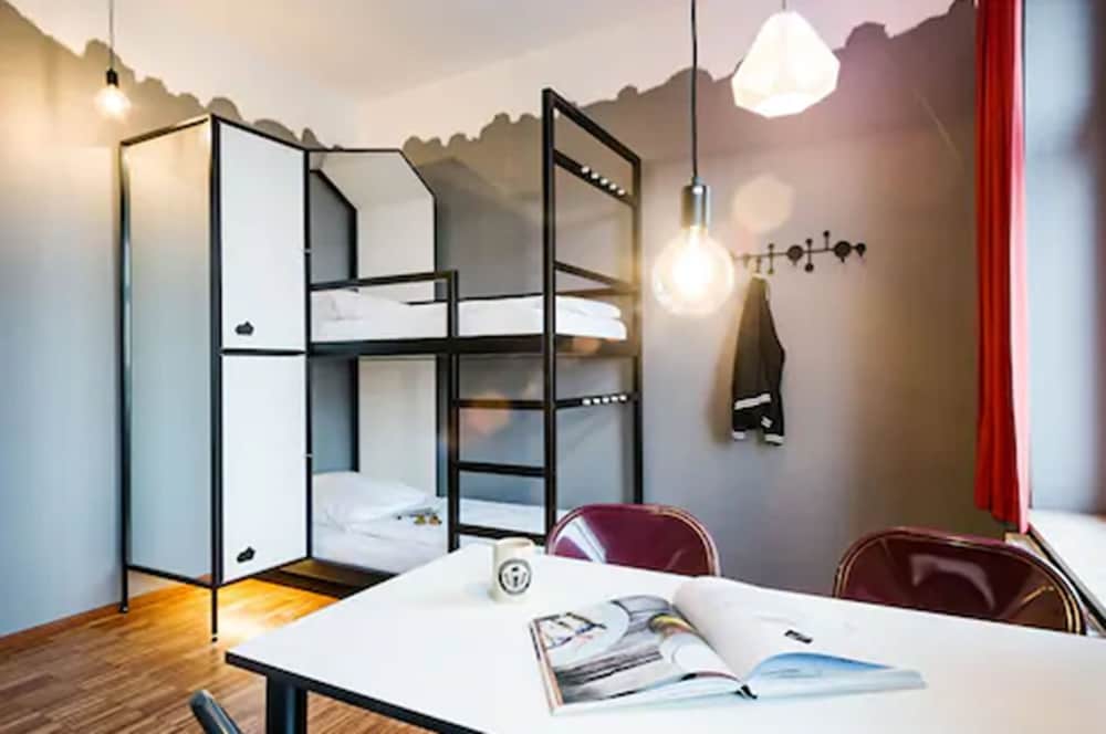 The Circus Hostel 29/72
