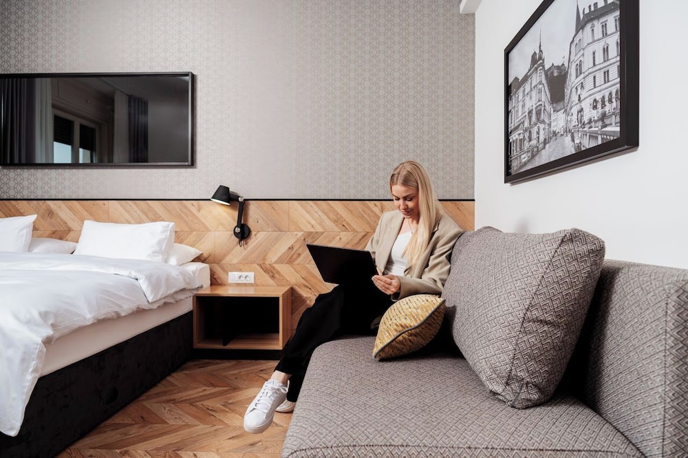 Urban Boutique Hotel Ljubljana 50/65