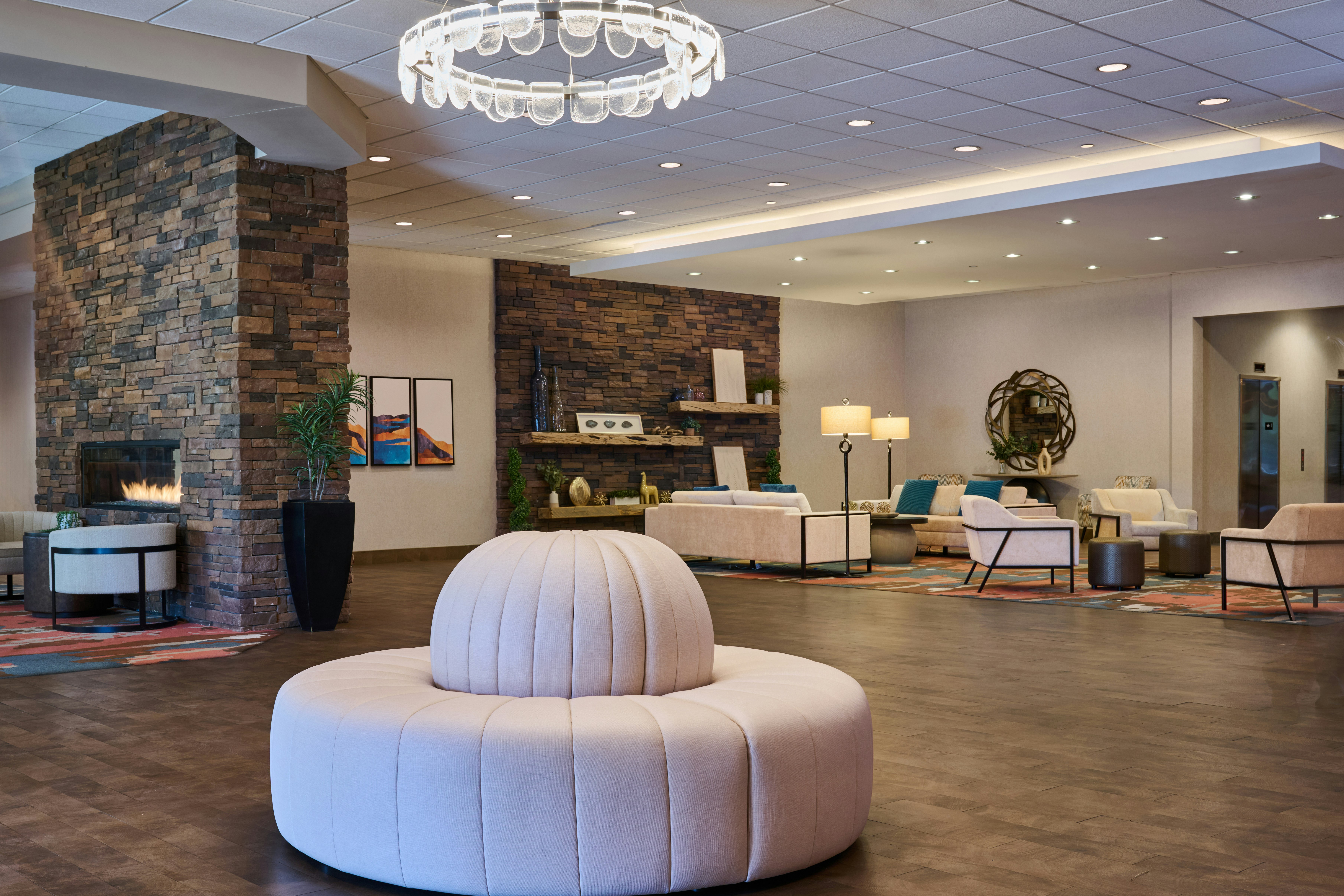 DoubleTree by Hilton Flagstaff 35/72