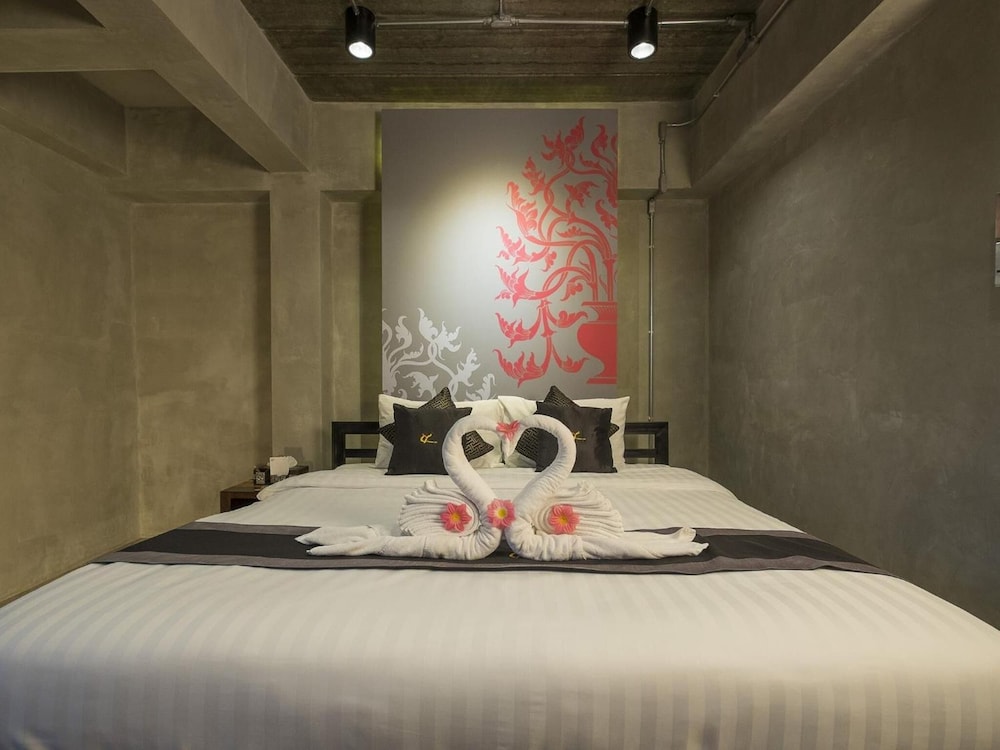 Thapae Loft 35/66