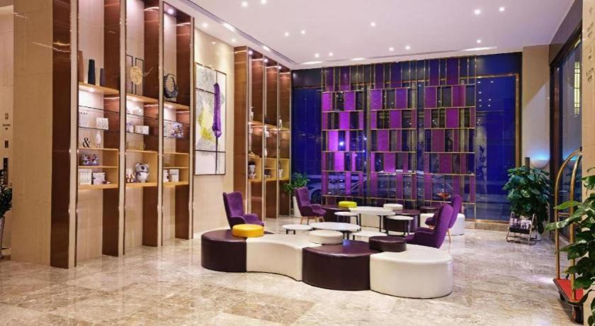 Lavande Hotel (Jiahe Wanggang Metro Station) 34/47
