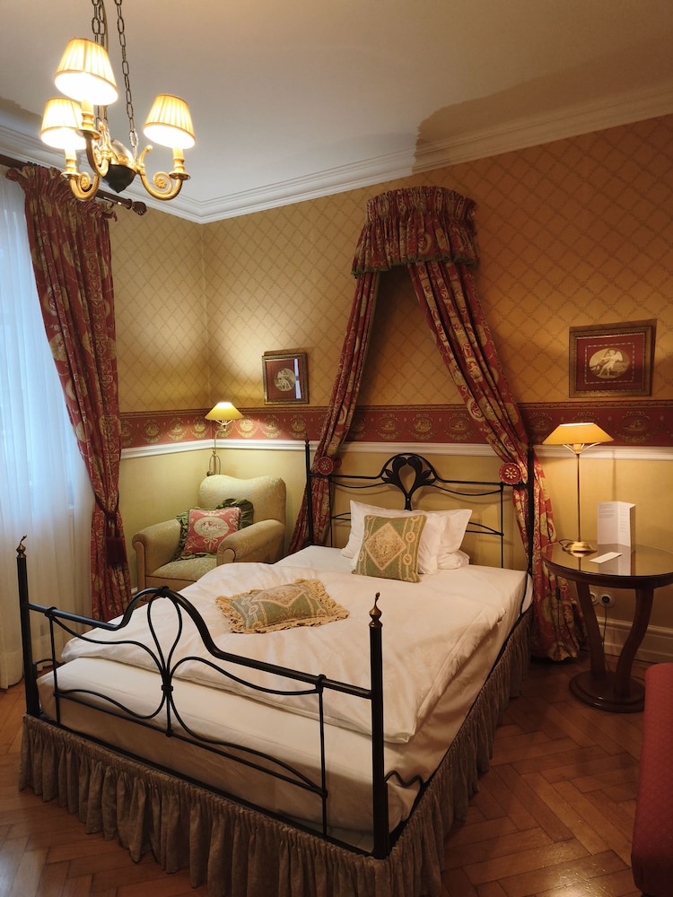 Goldener Anker Hotel 26/62