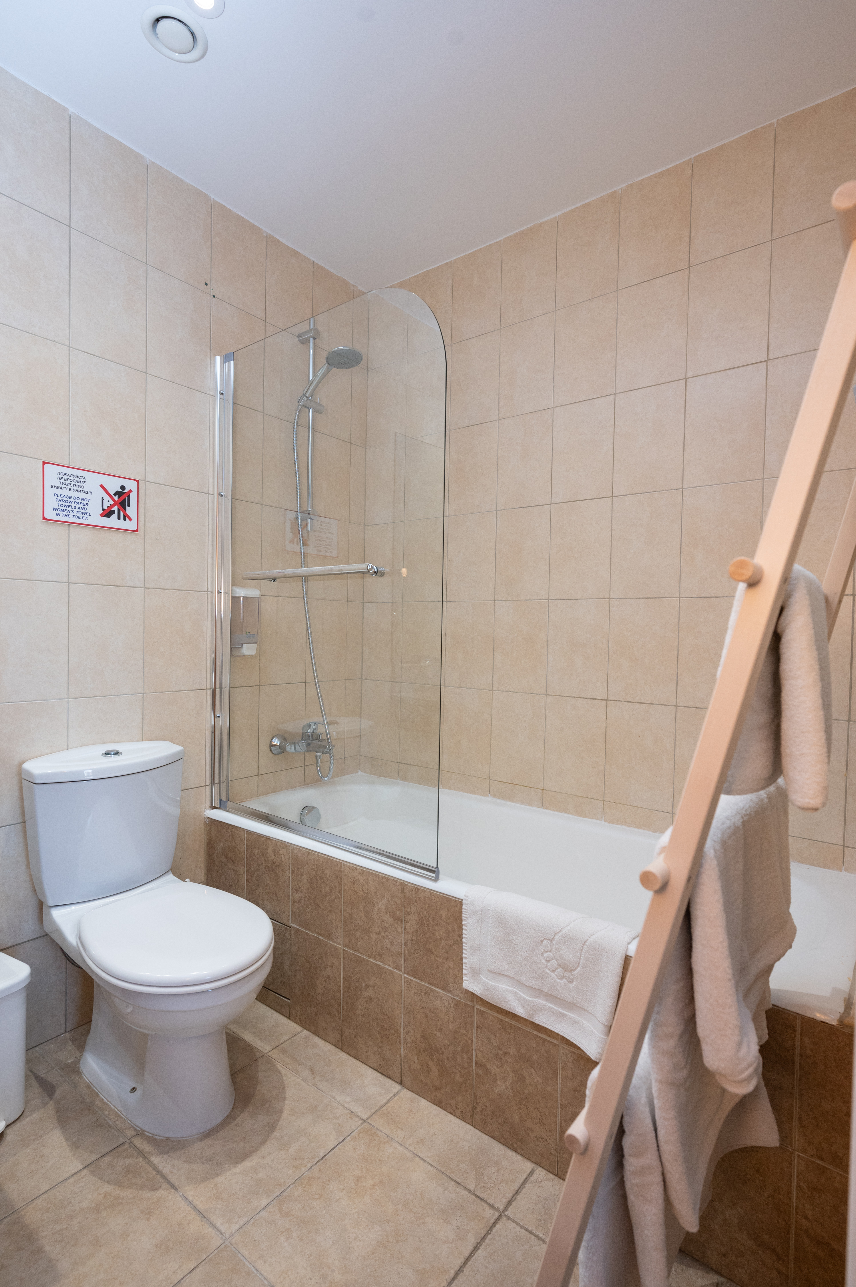 New Famagusta Hotel and Suites 50/50
