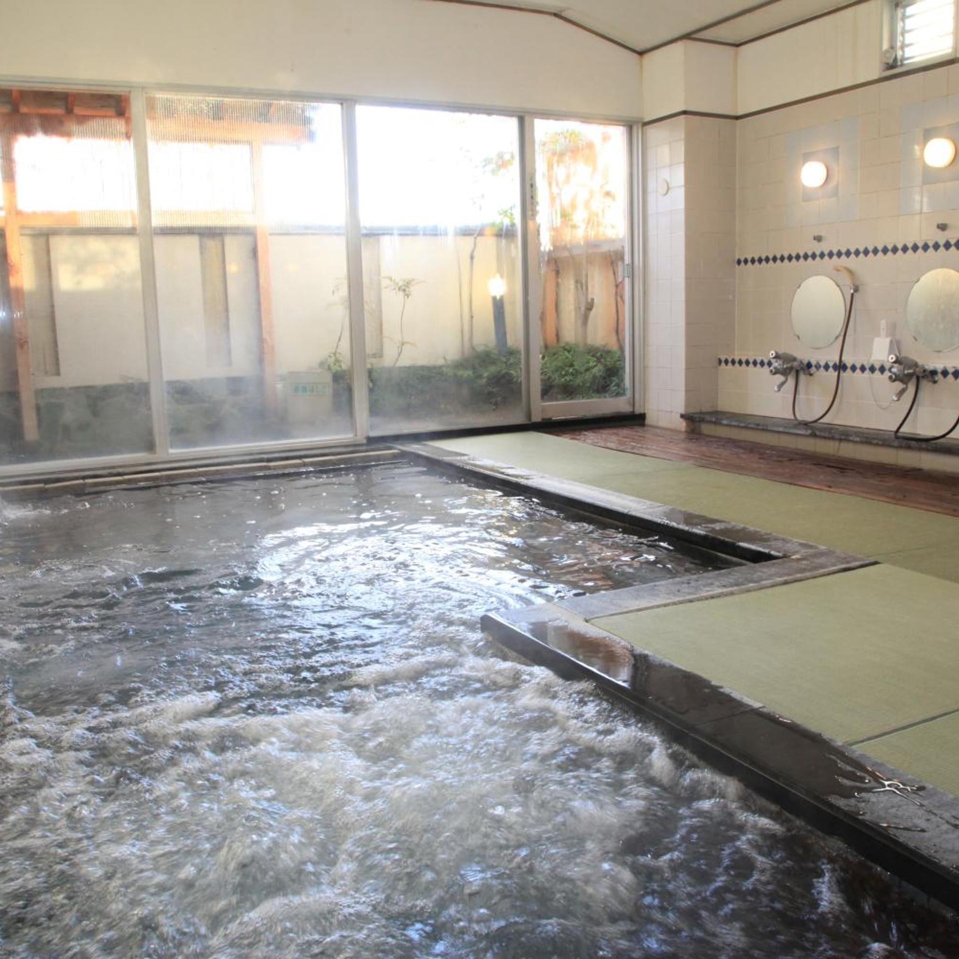 Hotel New Kotobuki 18/50