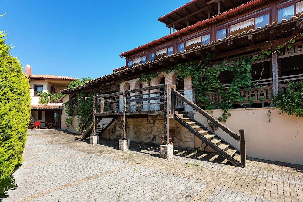 Akritas Ef Zin Villas & Suites 37/50