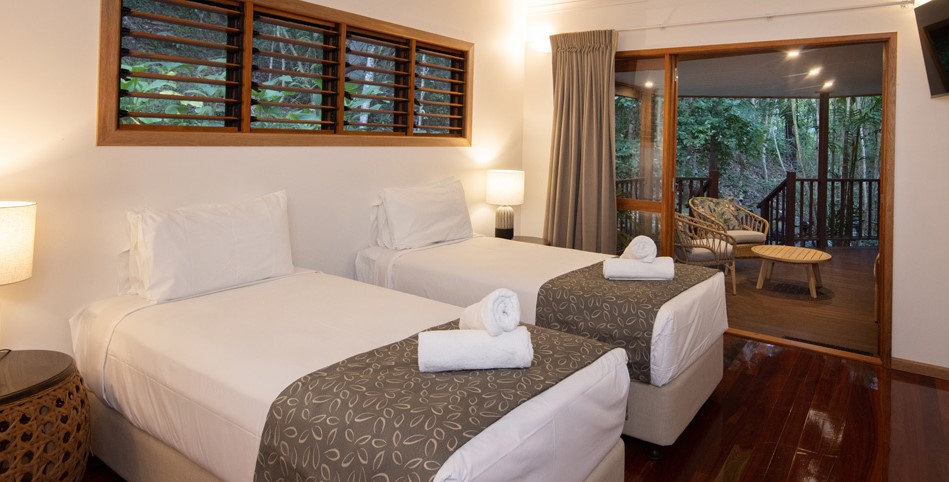 2 Bedrooms, Suite