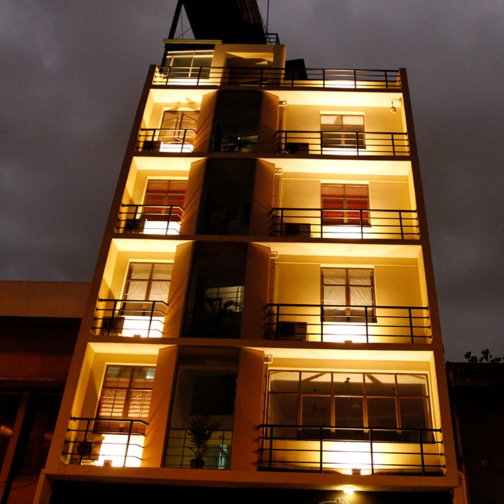 Port View City Hotel 1/46