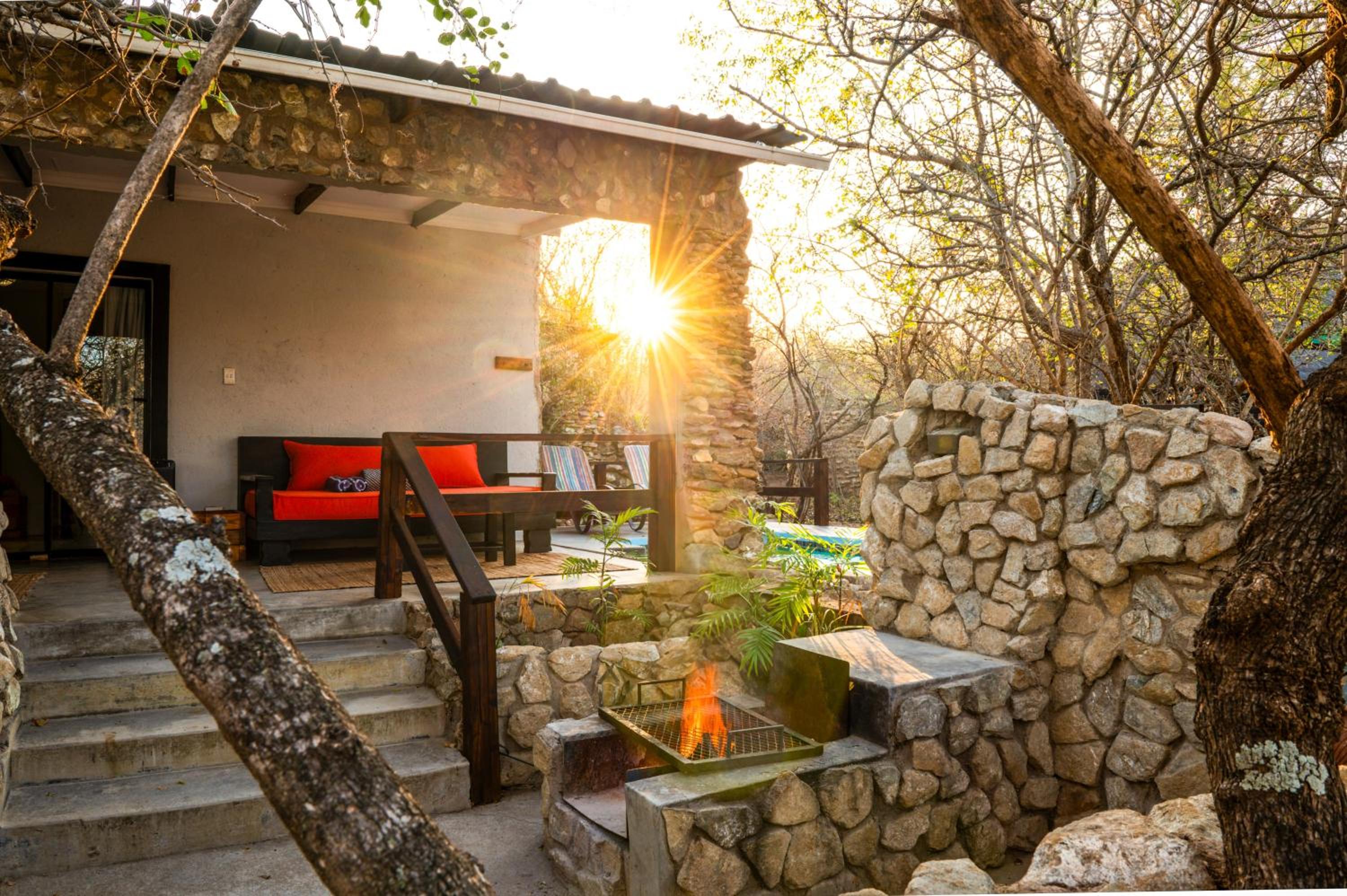 Foxy Crocodile Bush Retreat & Kruger Safaris 35/43