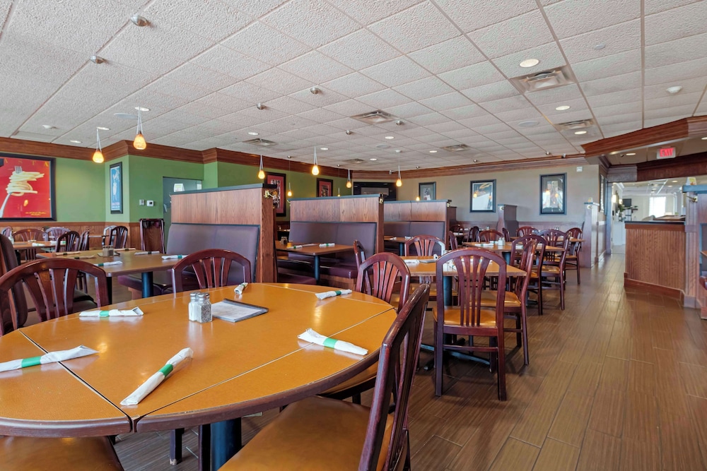 restaurant cafeteria