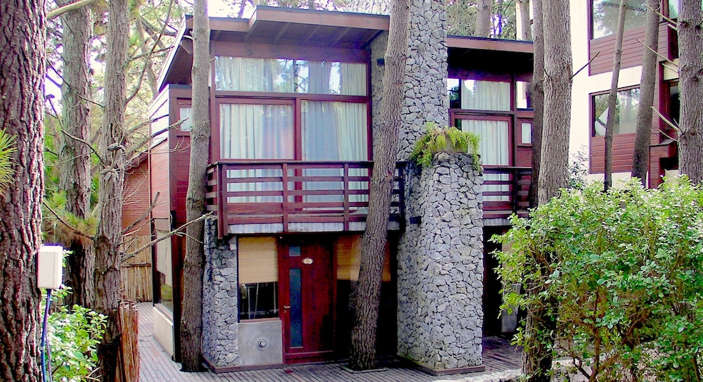 Altos Medanos - Cabanas y Club de Bosque 34/48