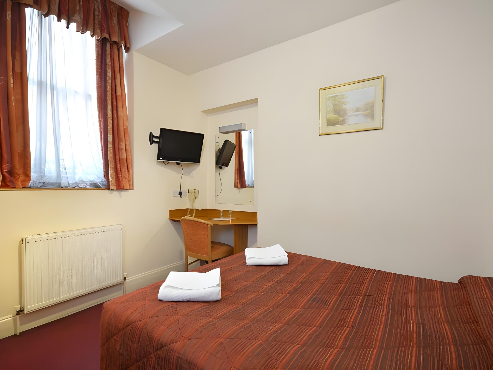 Room, Single