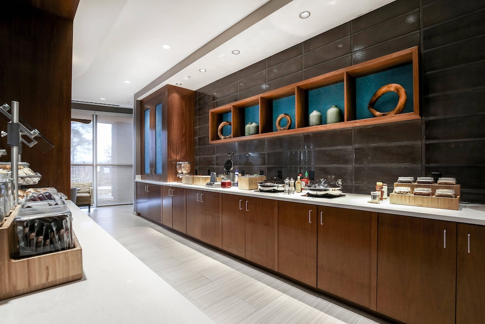 SpringHill Suites by Marriott Auburn 35/44