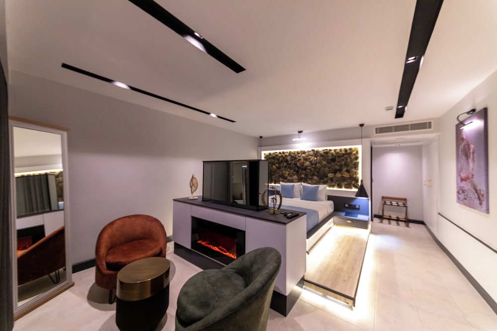 Ramitos Boutique Hotel 41/65