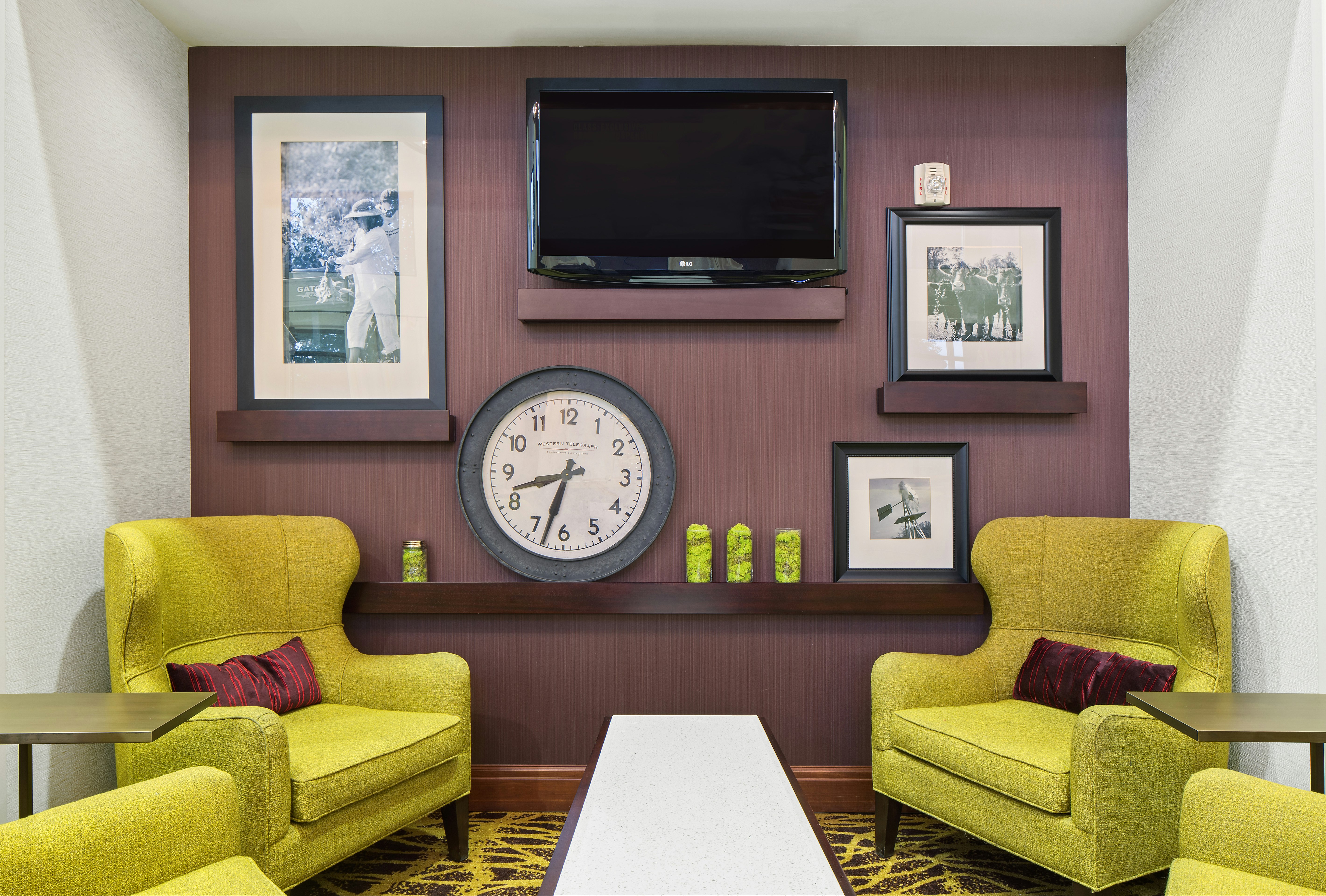 Hampton Inn Suites Walla Walla 30/48