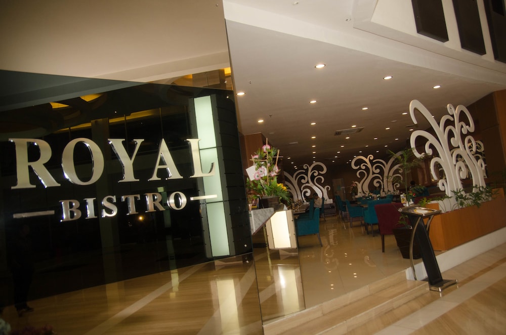 ROYAL SUITE CONDOTEL 6/26