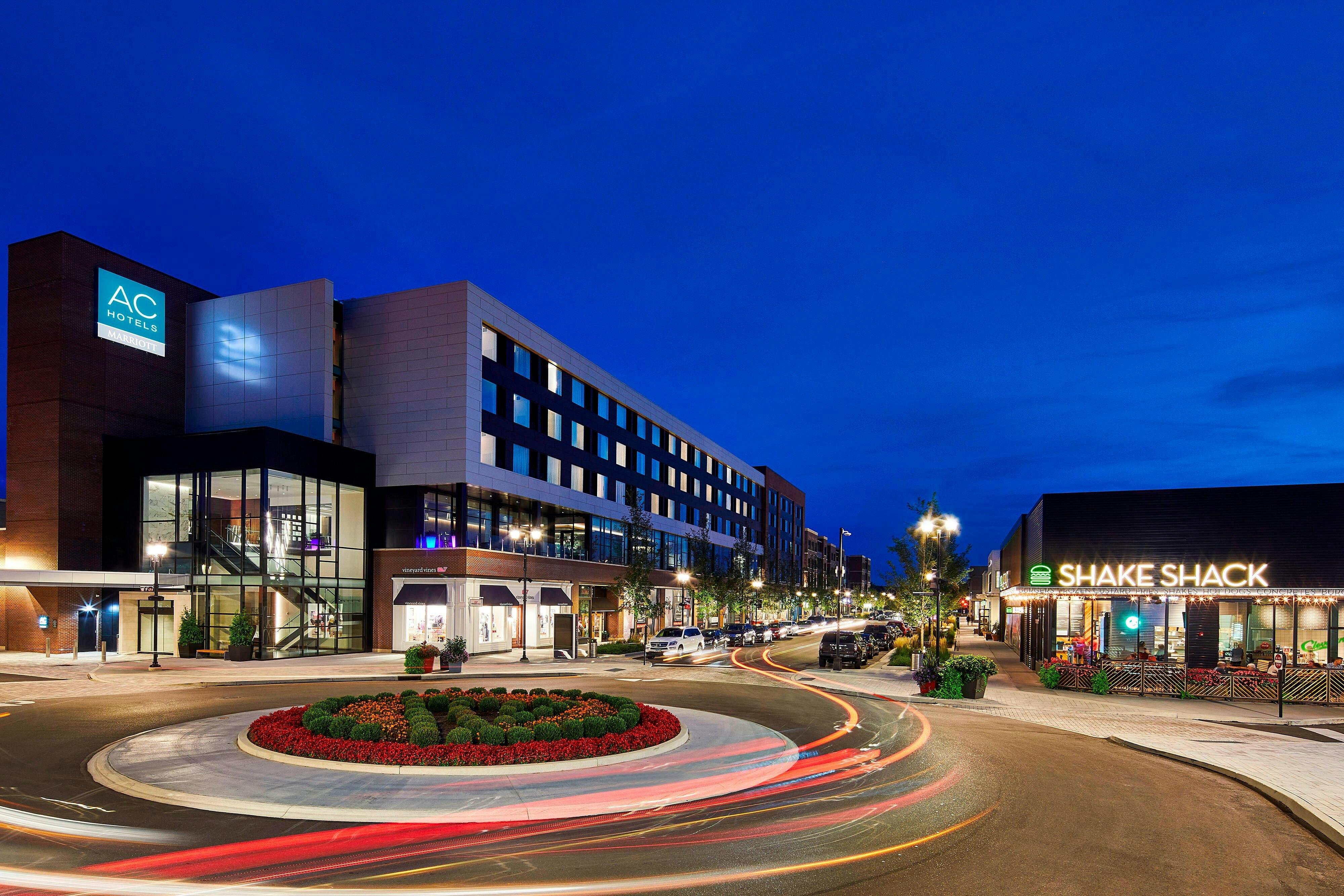 Ac Hotel By Marriott Cleveland Beachwood 1/27