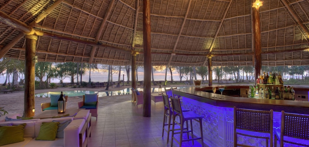 Bluebay Beach Resort & Spa 40/52