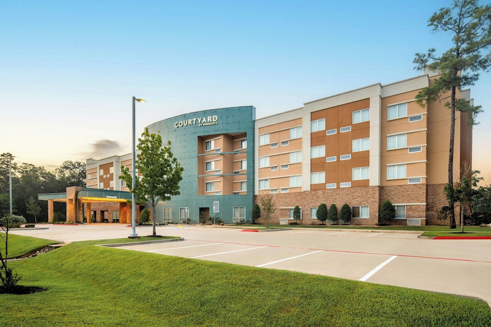 Courtyard by Marriott Houston City Place 47/50