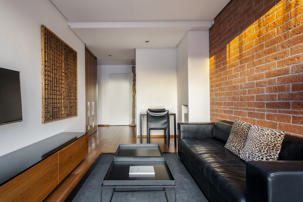 Suites Avenue 32/46