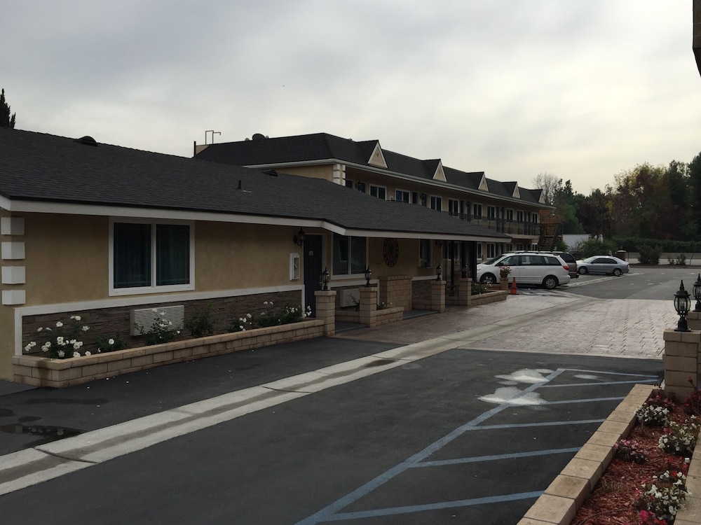 Walnut Inn & Suites 22/44