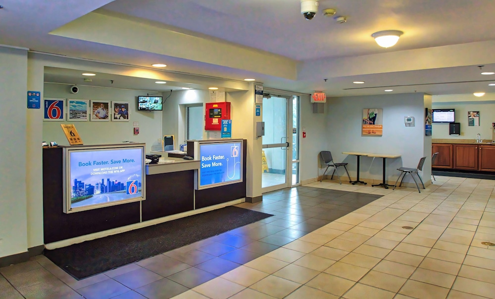 Motel6 Buffalo, NY - Airport - Williamsville 10/51