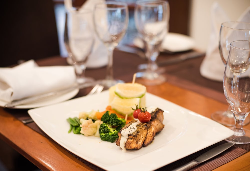 Protea Hotel by Marriott Dar es Salaam Oyster Bay 28/67