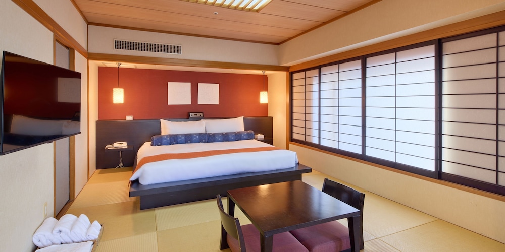 Japanese, King Bed