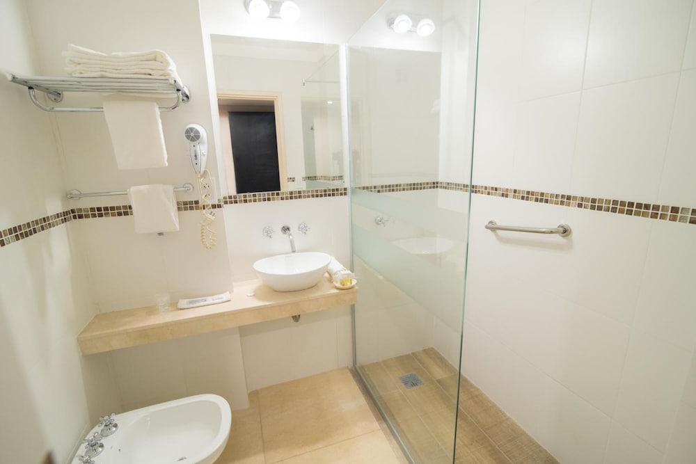 Gran Hotel Continental 47/50