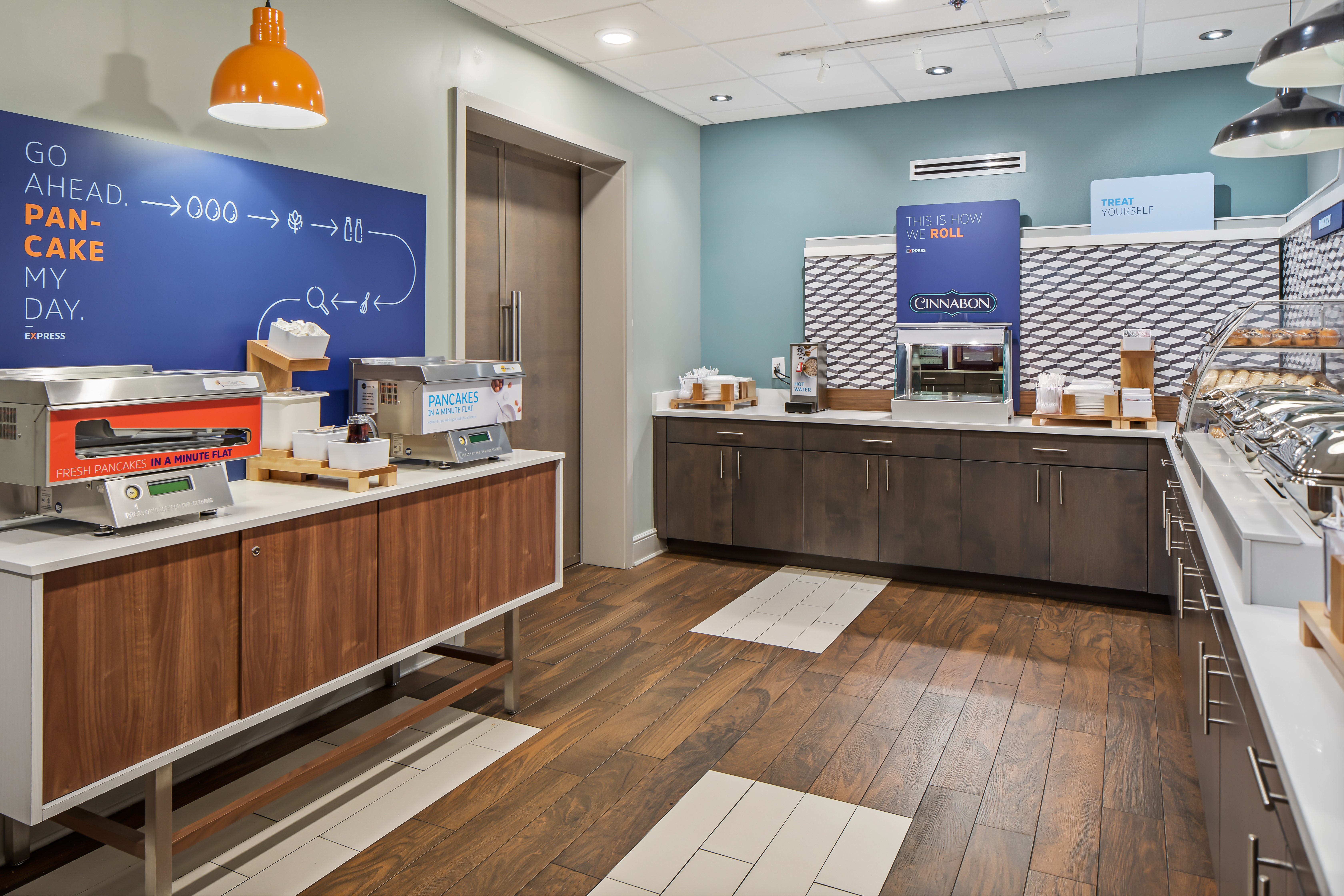 Holiday Inn Express Atlanta Airport College Park 6/57