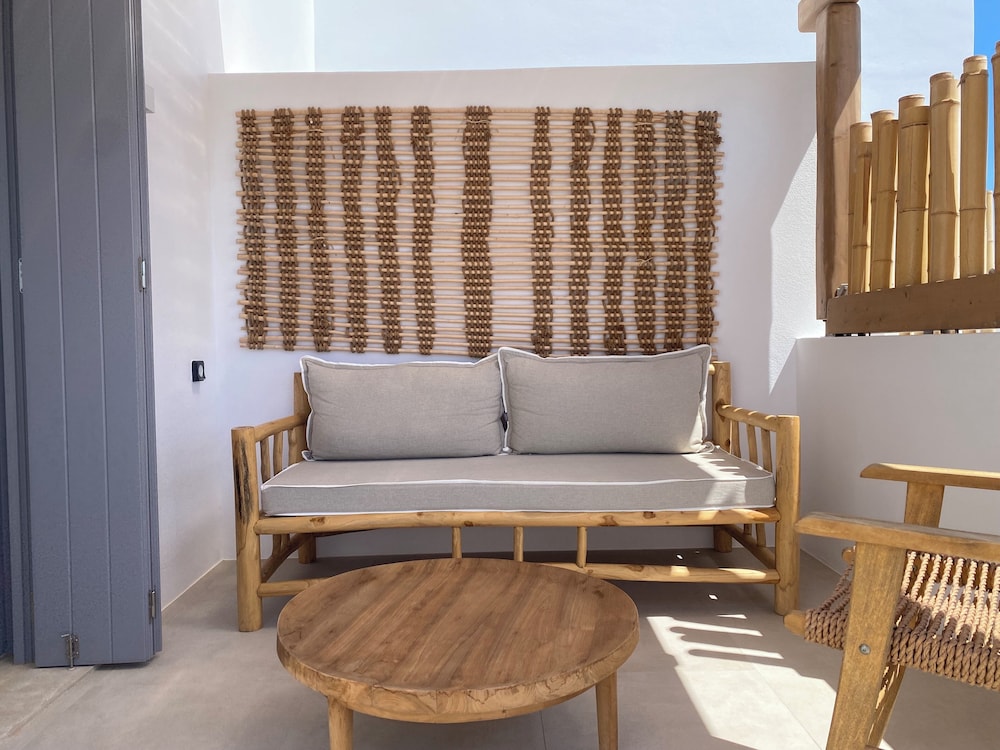 Nove Milos Luxury 28/50