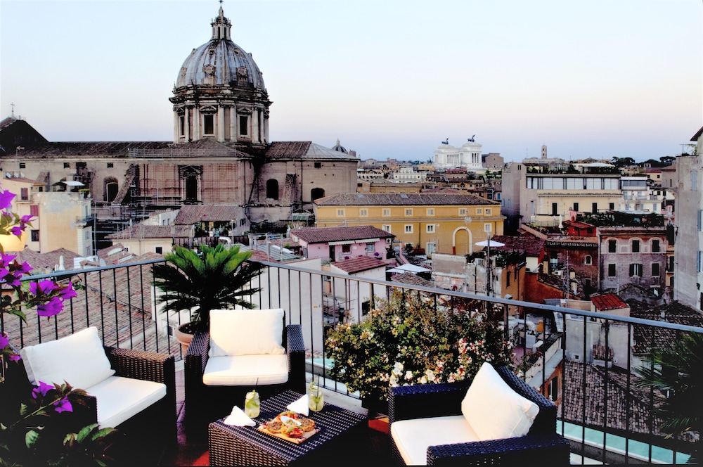 Boutique Hotel Campo De Fiori 32/50