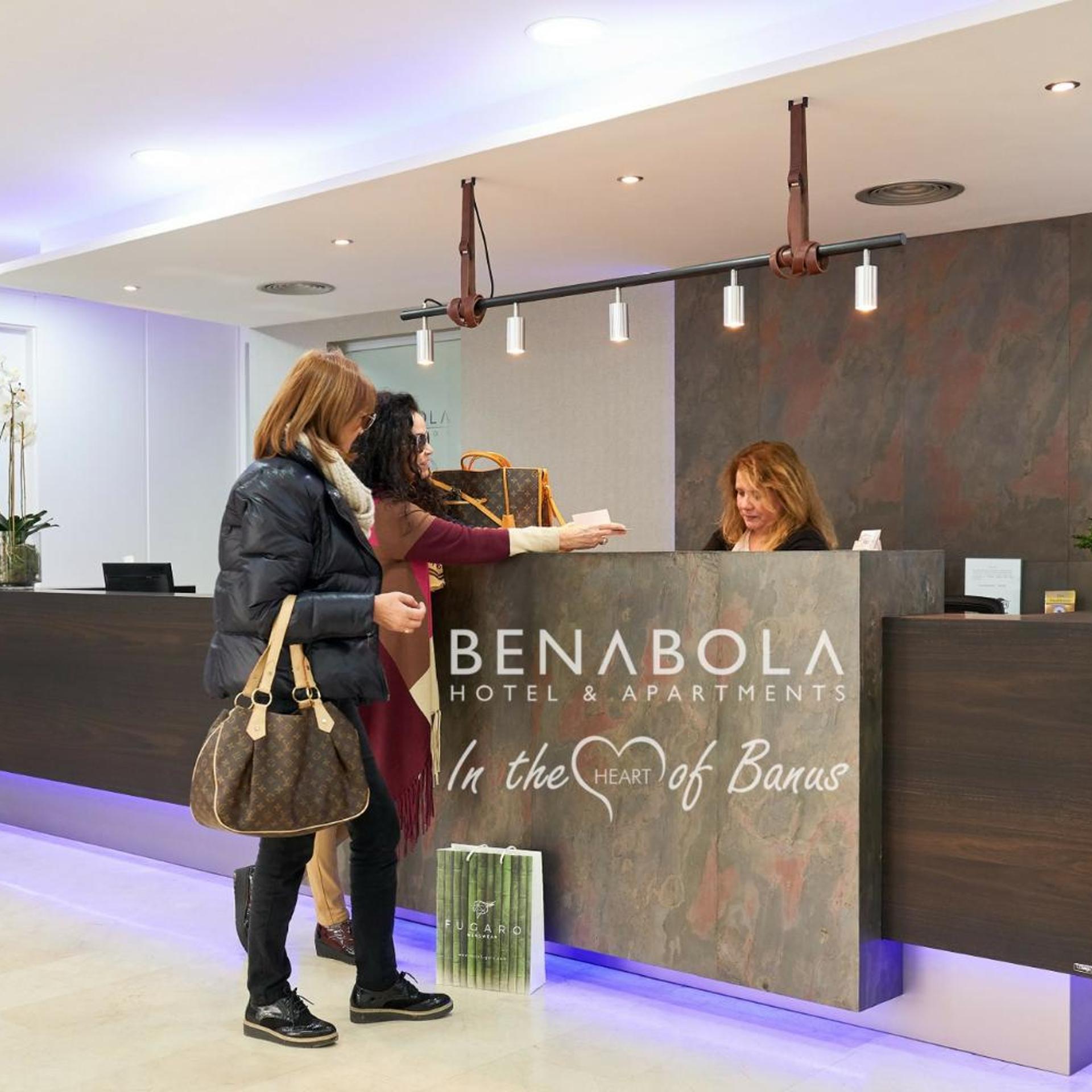 Benabola Apartments 8/49