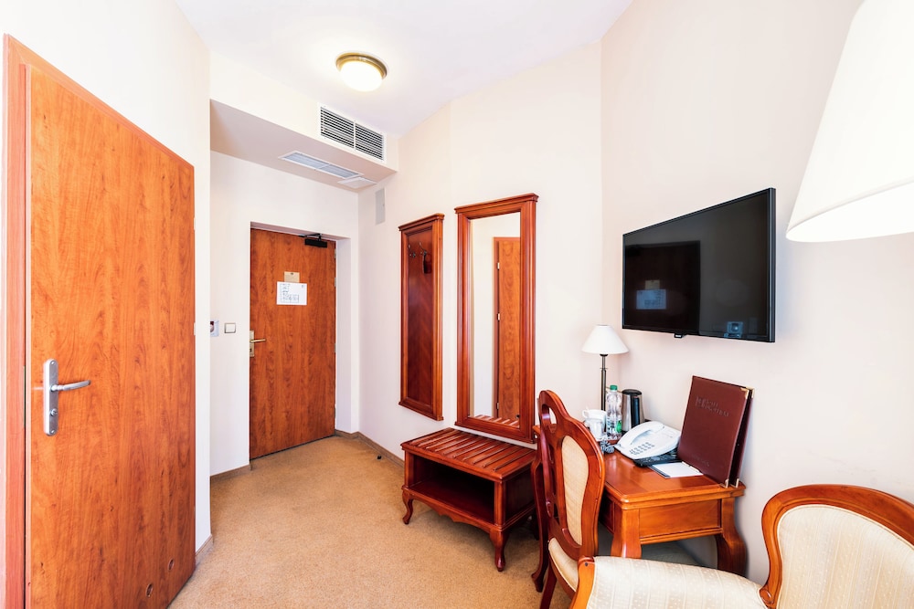 Hotel Europejski 23/50