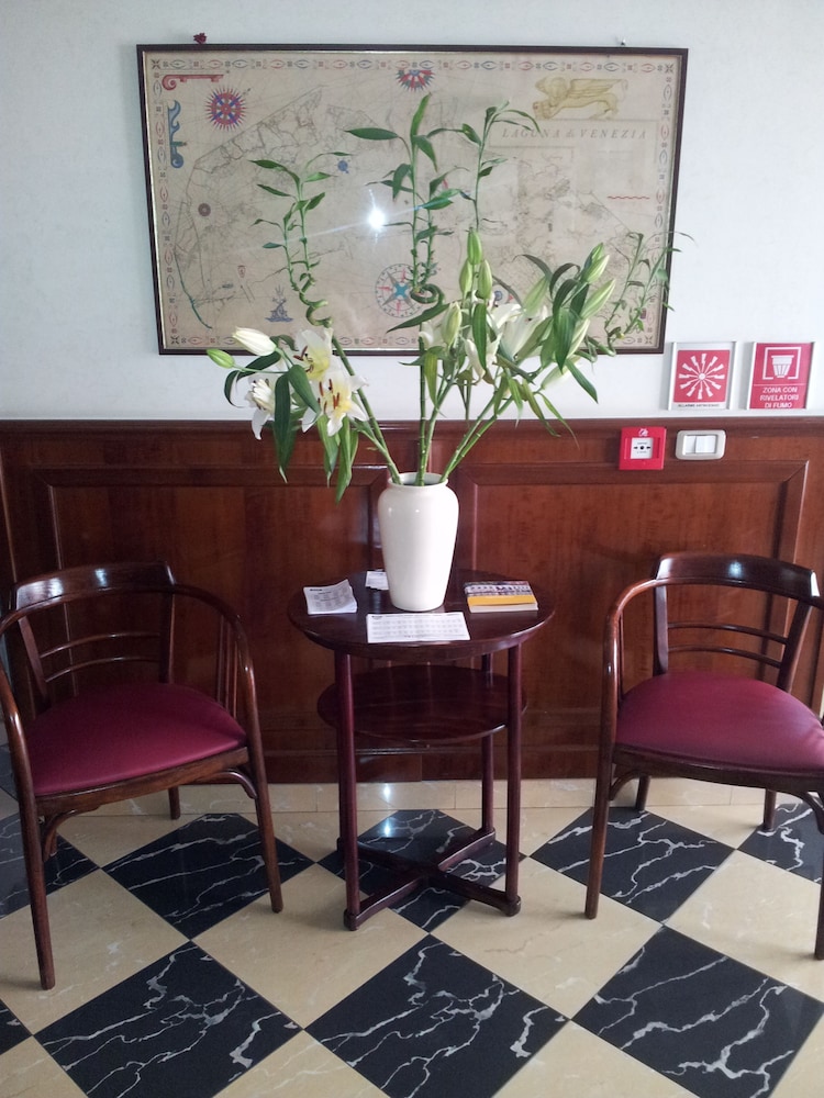 Regit Hotel 24/34