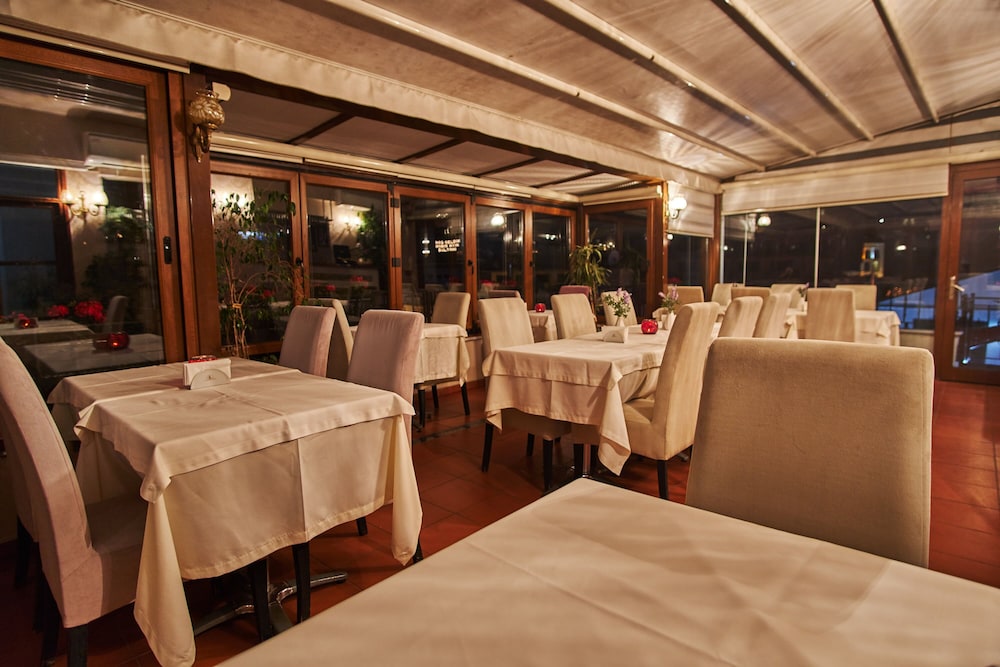 Celal Sultan Hotel Special Class 66/87