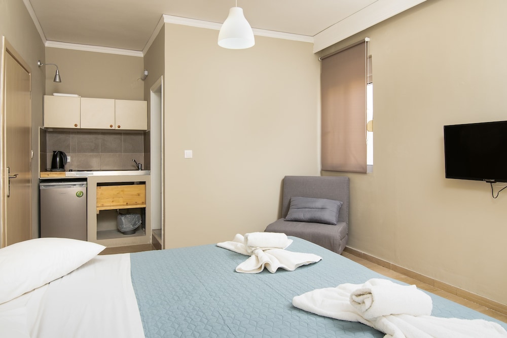 Lefka Hotel Apartments Studios 19/73