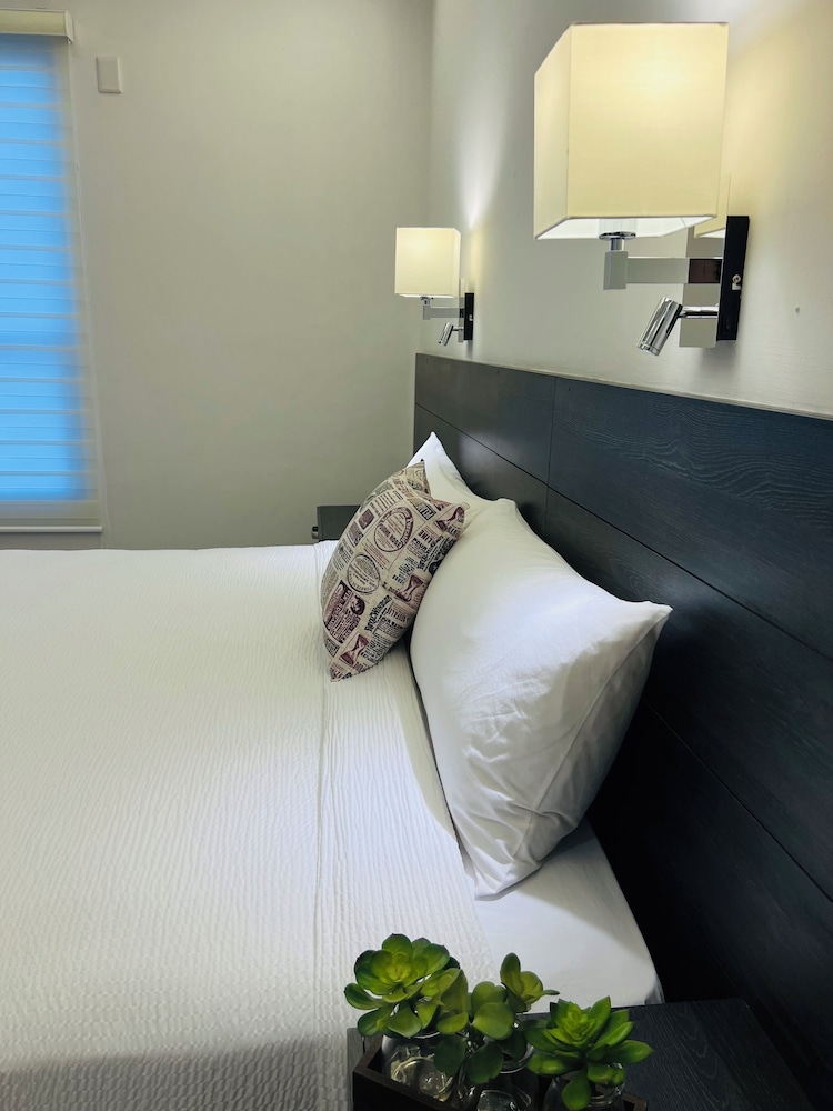 QA Hotel 16/50